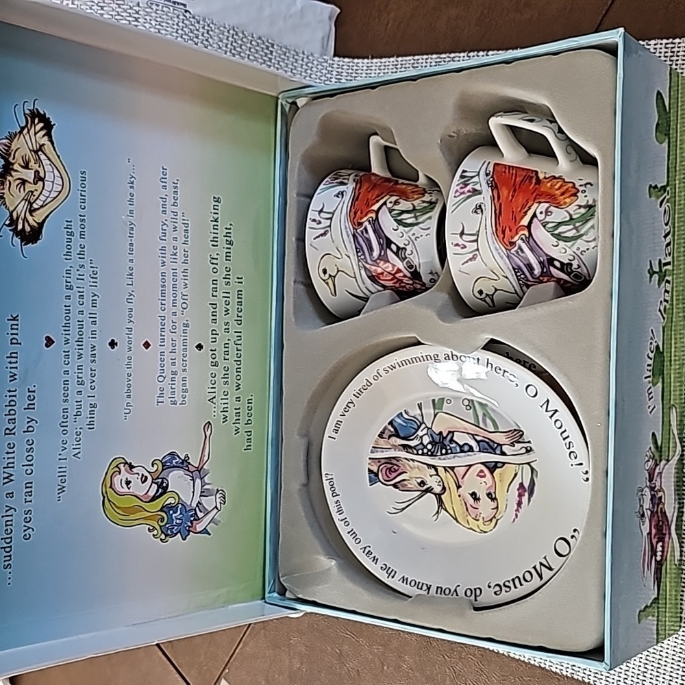 NIB Paul Cardew Alice in Wonderland Cafe Set – 2 Cups and 2 Saucers Never Used!!